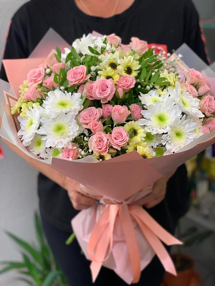 Букет цветов из: Розы и Хризантемы в Троицке