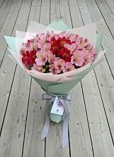 Букет цветов из:  Альстромерии в Троицке