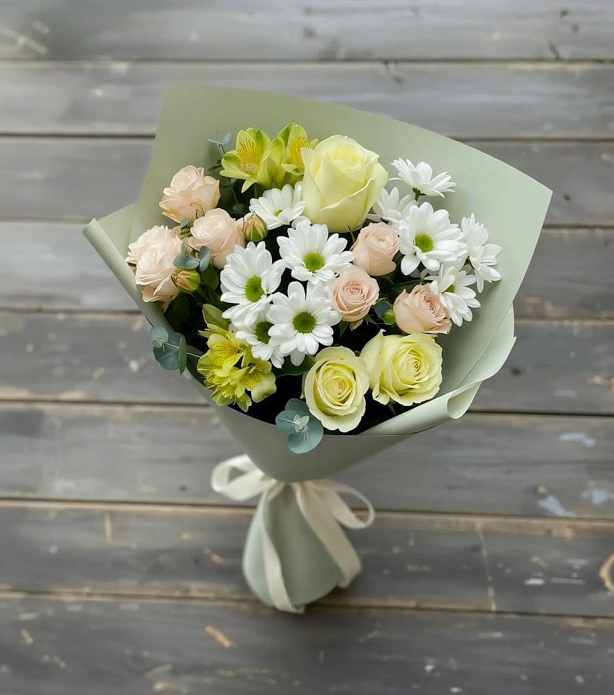 Букет цветов из: Альстромерии, Розы и Хризантемы в Троицке