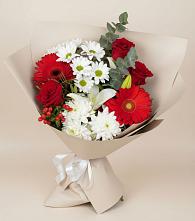 Букет цветов из:  Розы, Хризантемы, Герберы и Лилии в Троицке